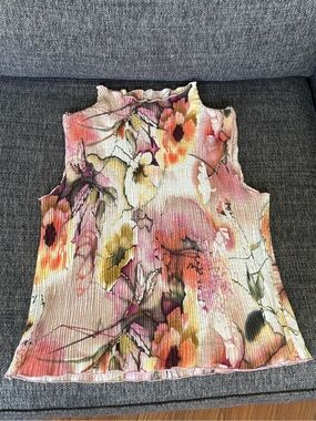 Y2K Pleated Floral Mock Neck Sleeveless Camisole in Pink and Cream